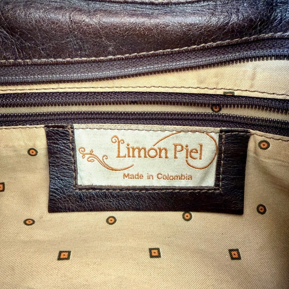 Limon Piel - Brown Leather Crossbody Bag with Colorful Woven Strap - Picture 6 of 8